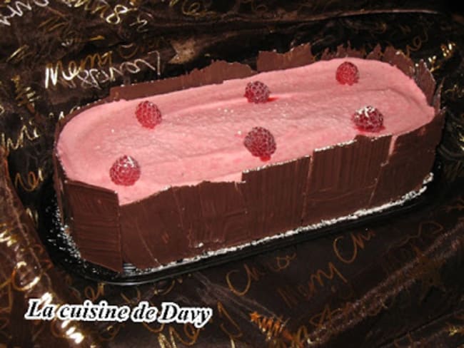 Entremet chocolat et framboise