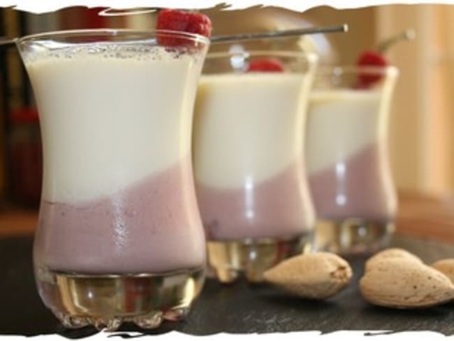 Panna cotta framboises et amandes amères