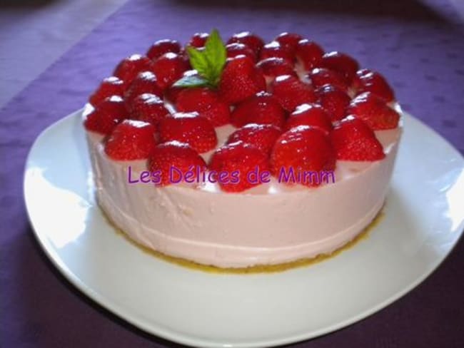 Cheesecake aux fraises ou aux framboises, fond de sablé breton