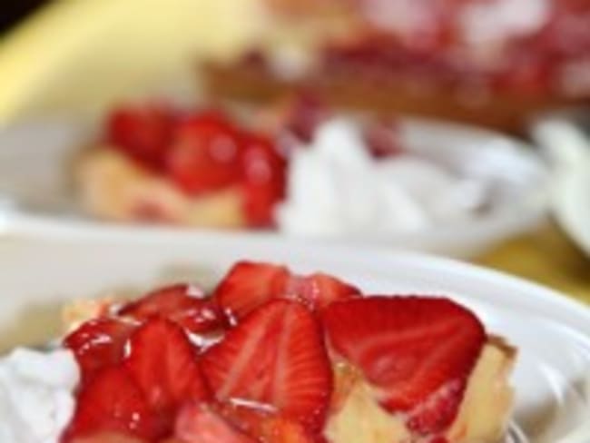 Tarte sablée aux fraises, crème citronnée