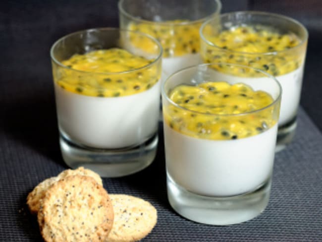 Panna cotta à l’orange et fruits de la passion