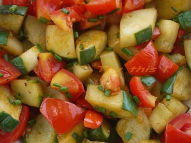 Concombre sauté aux tomates