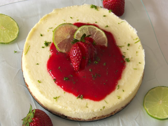 Cheesecake au citron vert et son coulis de fraises