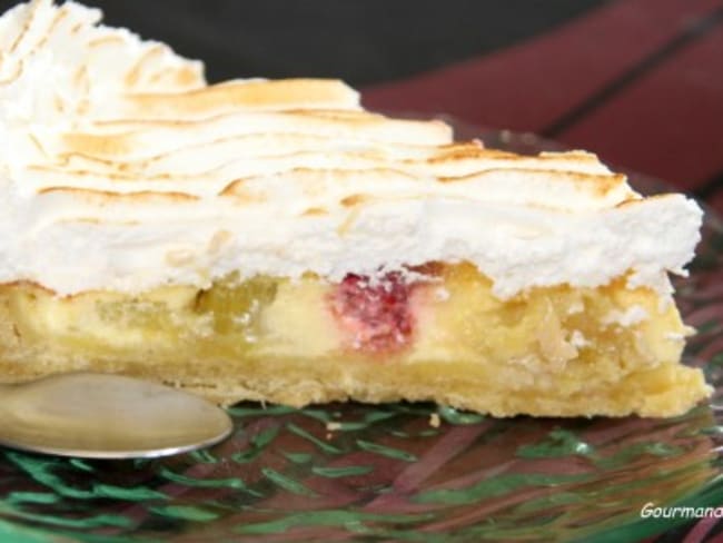 Tarte meringuée rhubarbe-framboise, crème au yuzu ( pâte sablée au gingembre)