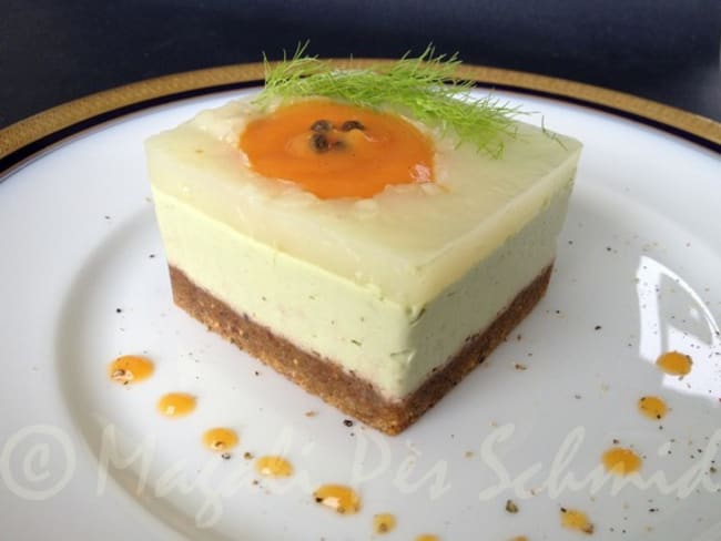 Bavarois au fenouil et mousse de papaye épicée