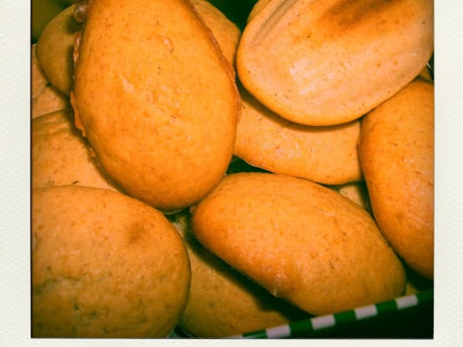 Madeleines parfumées au citron