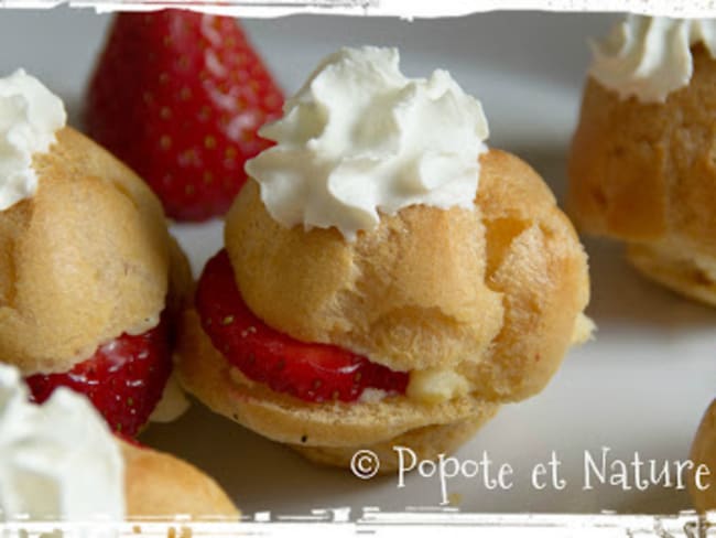 Petits choux à la fraise et à la crème pâtissière