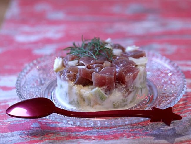 TARTARE DE THON ET CONCOMBRE à LA RICOTTA