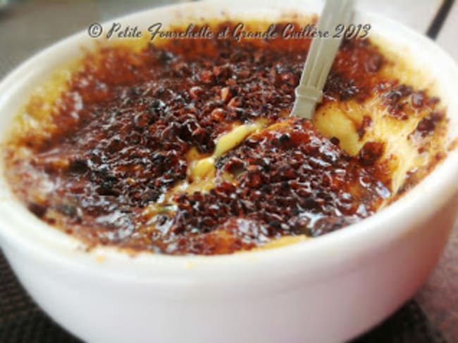 Crème brûlée fève Tonka et caramel au grué de cacao