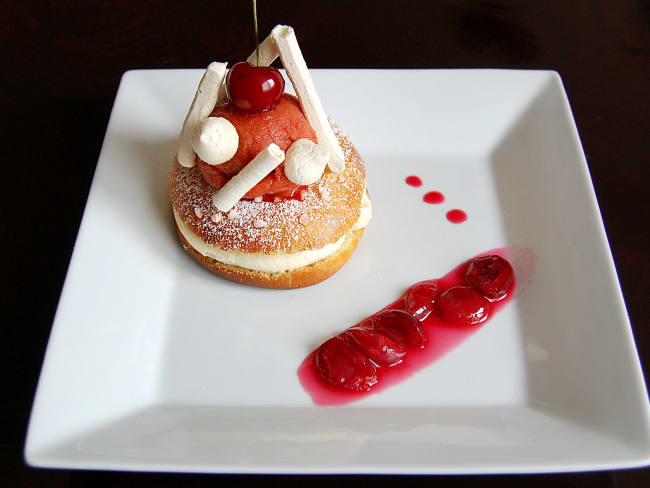 St-Trop' Cherry ou tarte tropézienne à la cerise