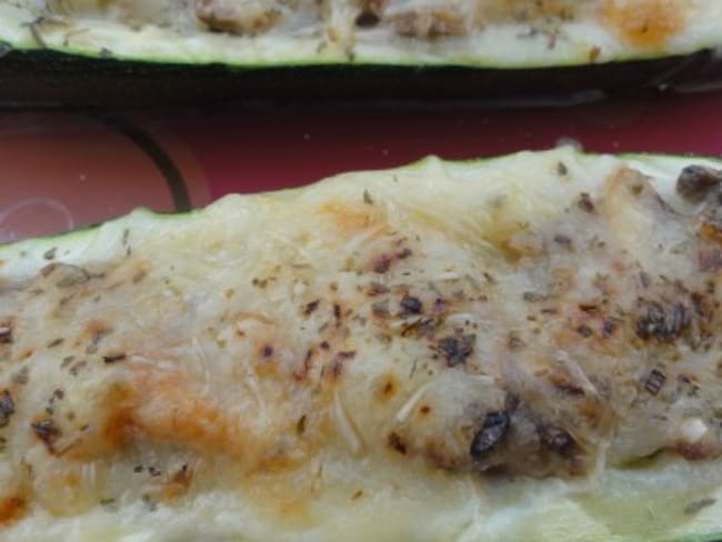 Courgettes farcies aux champignons