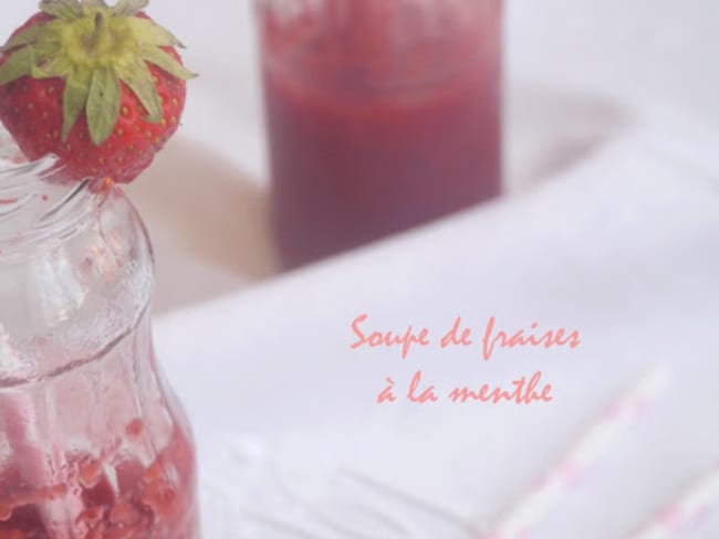 Soupe de fraises à la menthe