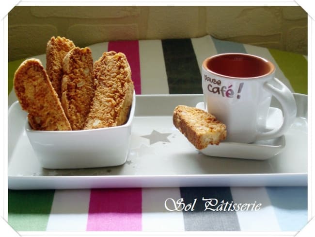 Biscottis aux agrumes et à la noix de coco