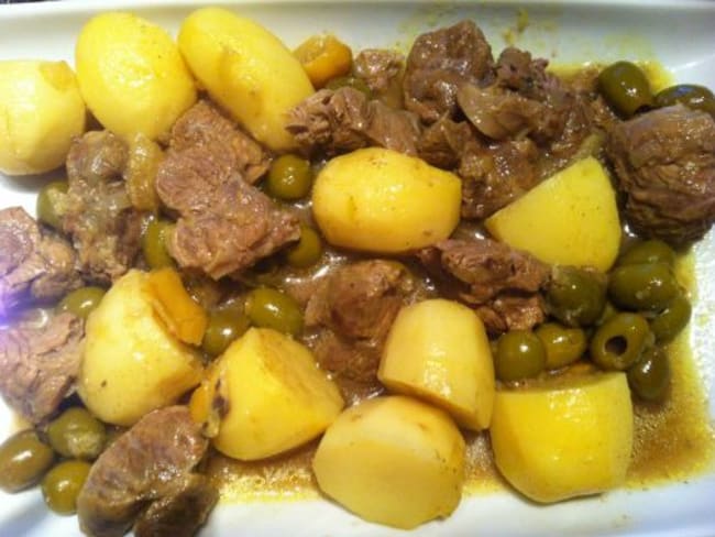 Tajine de Veau aux Olives Citrons Confits et pommes de terre