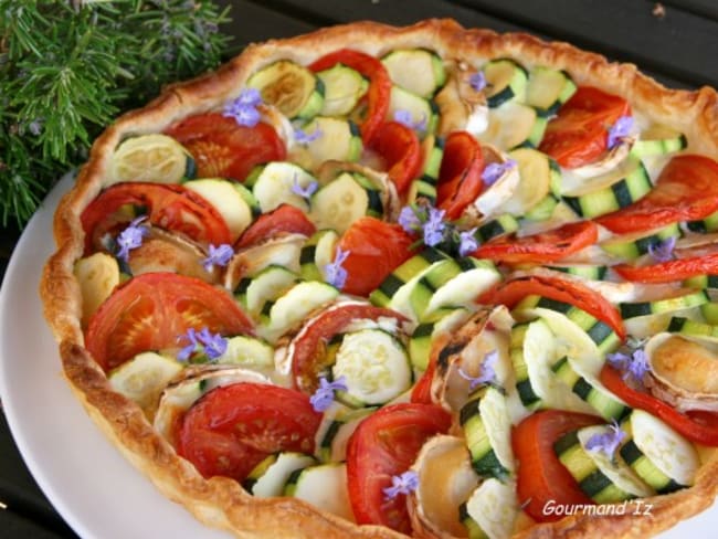 Tarte ensoleillée, et fleurs de romarin