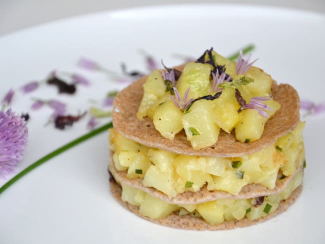 Gâteau de crêpes de blé noir aux pommes de terre et aux algues de Noirmoutier