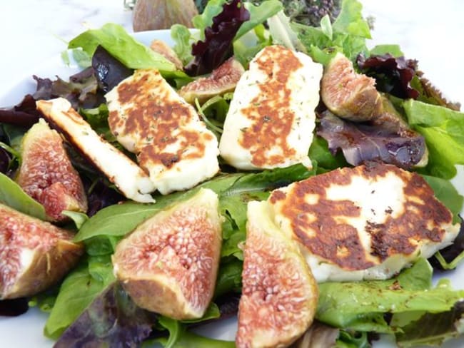 Halloumi frit en salade