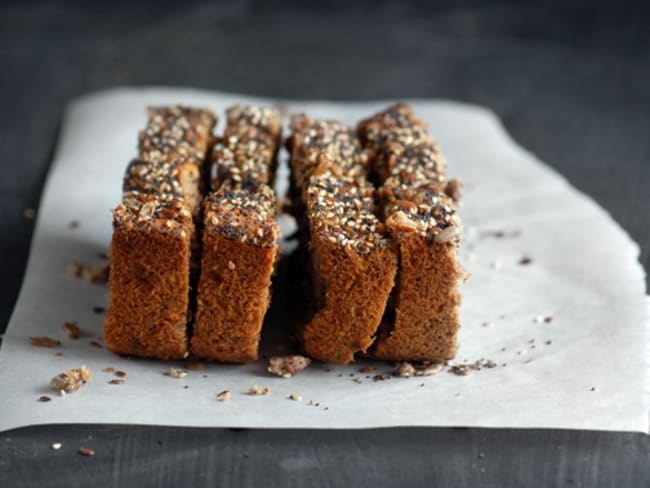 Pain aux grains à la banane