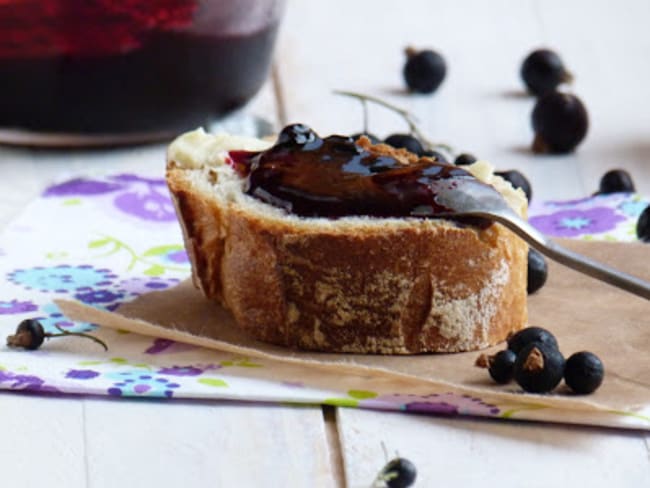 Confiture de cassis