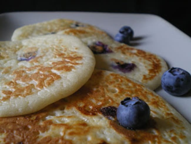 LES PANCAKES AUX MYRTILLES