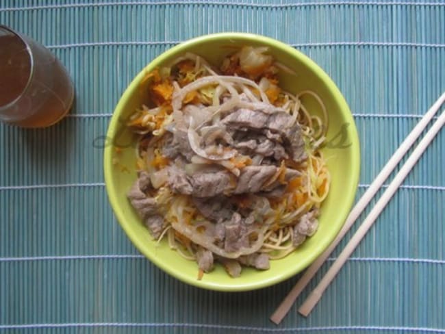 Bô bun au boeuf et aux légumes