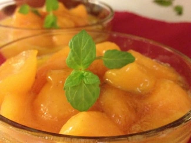 La petite nage caramélisée de melon tiède aux parfums d'orange