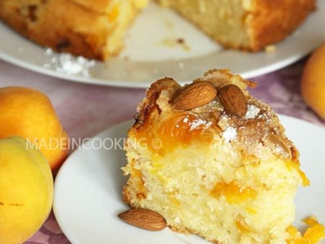 Gâteau moelleux à l'abricot