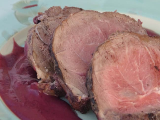 Gigot d'agneau myrtille cassis