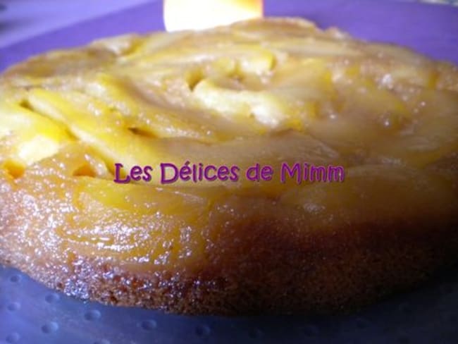 Gâteau canadien aux pommes et au sirop d'érable