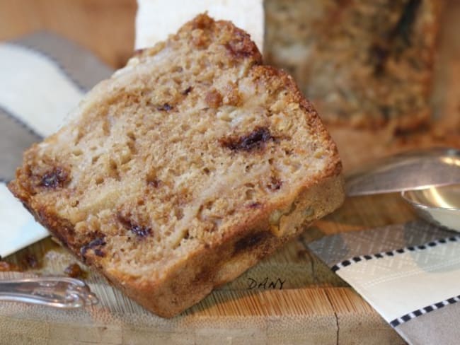 CAKE CROUSTILLANT AUX POIRES râpées, SPéCULOOS ET CHOCOLAT