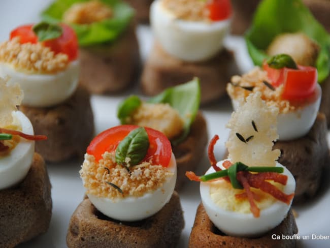 Bouchées apéritives aux oeufs de caille et blé noir