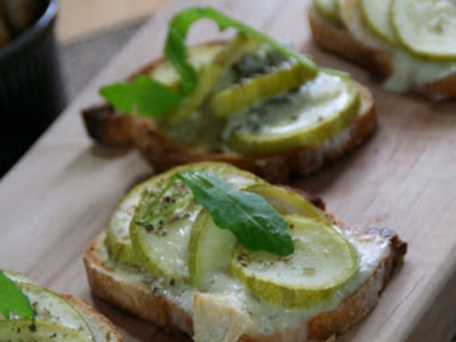 Bruschetta Courgettes et Gorgonzola