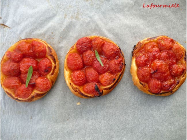 Tartes fines aux tomates cerises