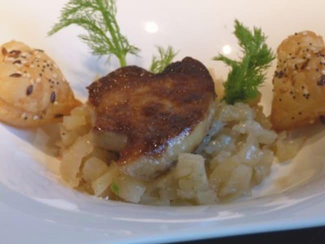 Foie gras poêlé et fenouil confit au miel et à la vanille