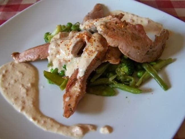 Aiguillettes de canard sauce au foie gras