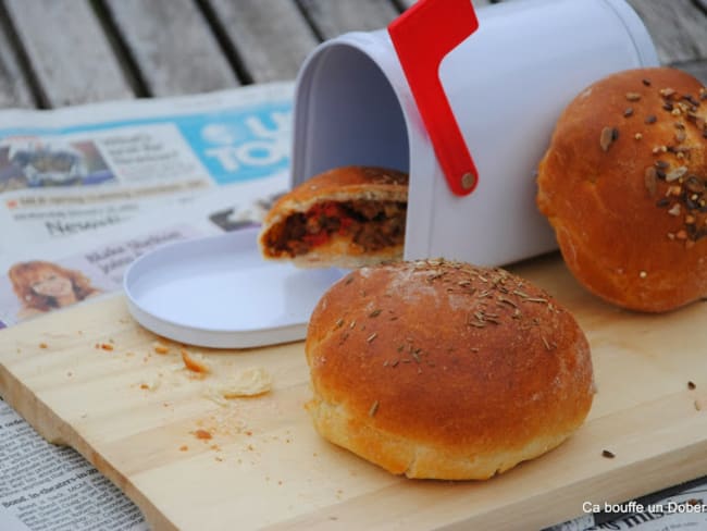 Bun's à burgers ou petits pains farcis à la viande