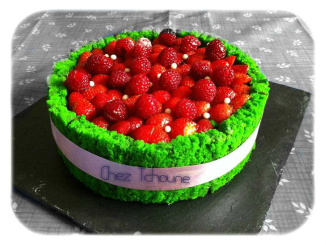 Charlotte pistache et fruits rouges