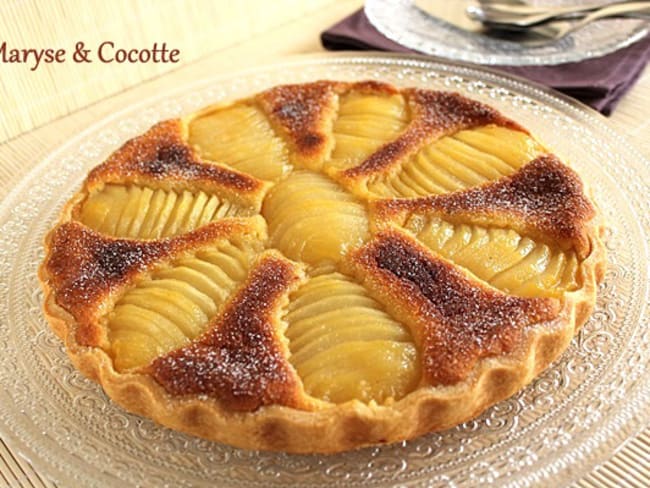 Tarte aux Poires Pochées à la Cannelle et Badiane