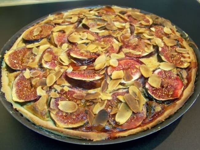 Tarte amandines au sucre muscovado et aux figues de Solliès