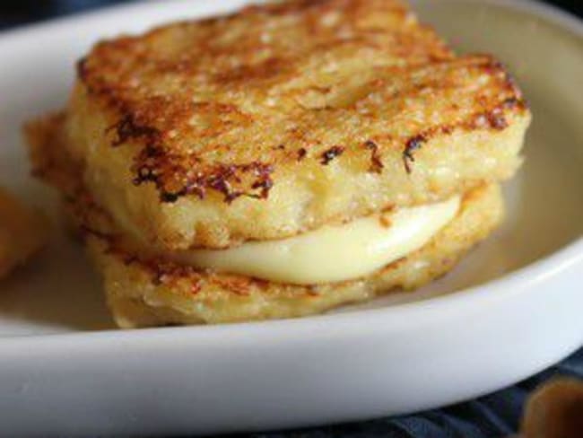 Bouchées au comté, ricotta et safran, façon pain perdu