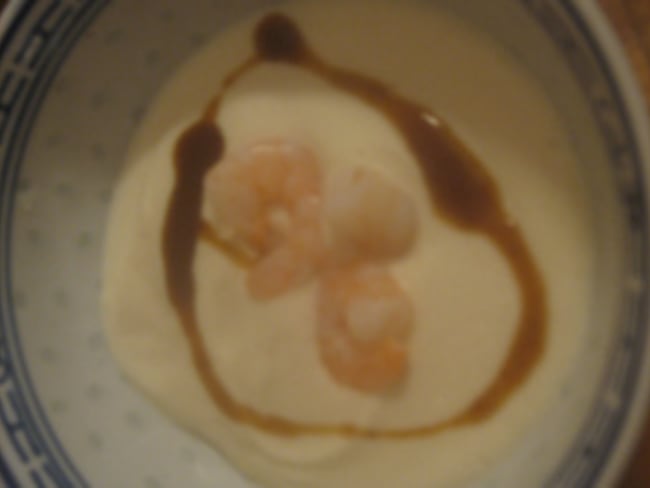 Crème de chou-fleur mouillé au fumet de poisson et crevettes