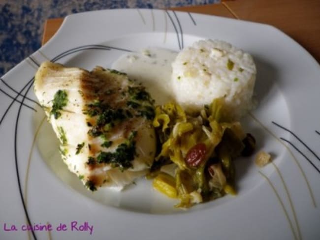 Cabillaud, sauce au vin blanc et fondue de poireaux