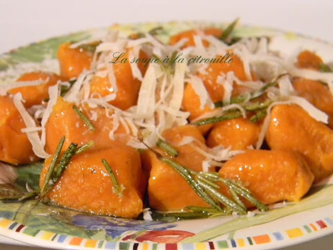 Gnocchi de butternut au beurre de romarin