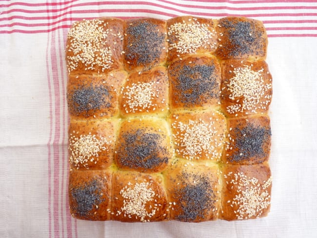 Brioche saoudienne au Kiri : un nuage géométrique très gourmand