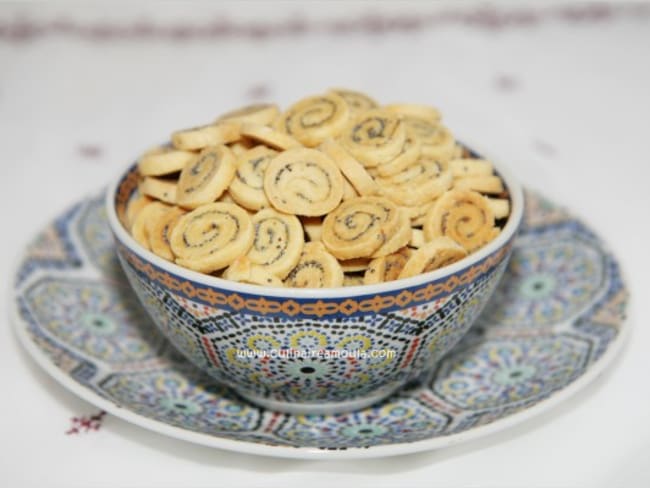 Petits biscuits à la moutarde et pavot