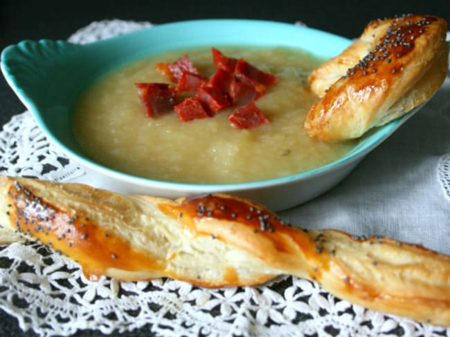 Soupe aux pommes chorizo et ses feuilletés