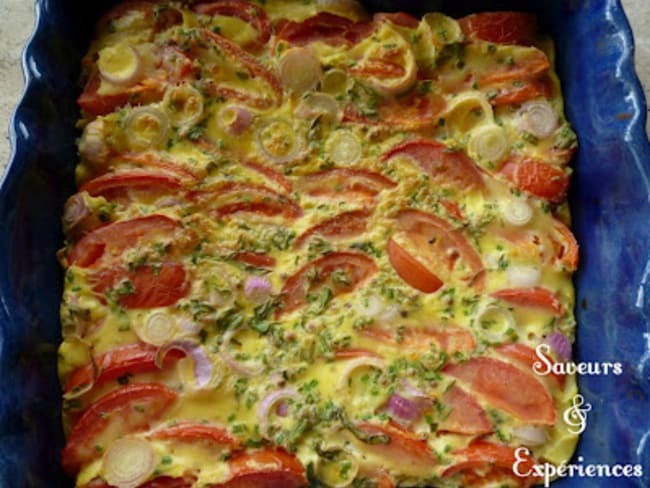 Clafoutis salé de tomates et petits oignons