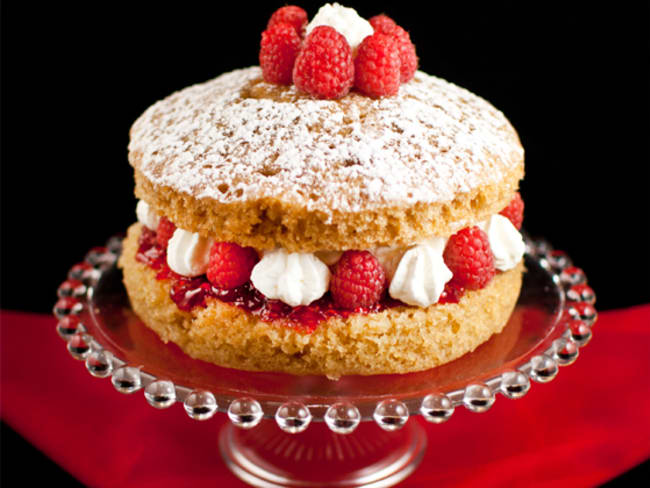 Victoria Sponge Cake aux framboises