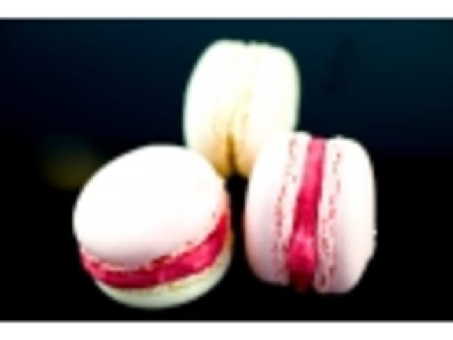 Macarons vanille-fraise