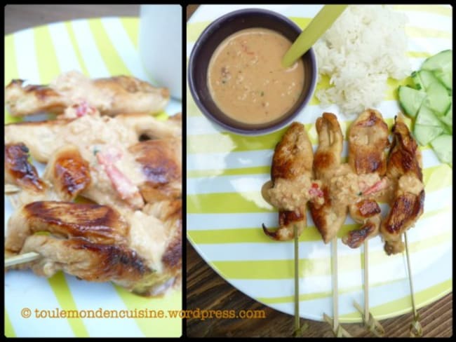 Brochettes de poulet grillé sauce satay